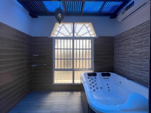 A'Sinamar Hotel Apartment Muscat Exterior photo
